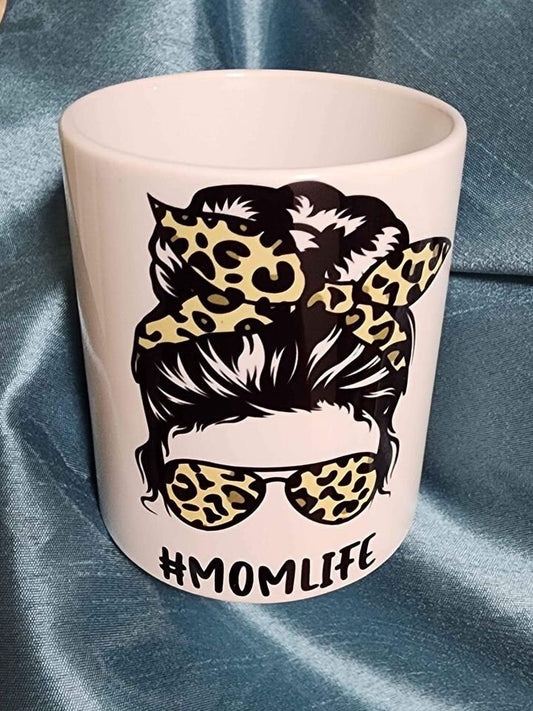 Cute "#MomLife" Coffee/Tea Mug